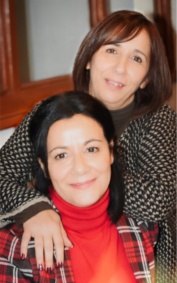 Cristina & Nadina TEGAS